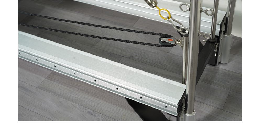 アルミニウム合金ピラティス改革者とタオル