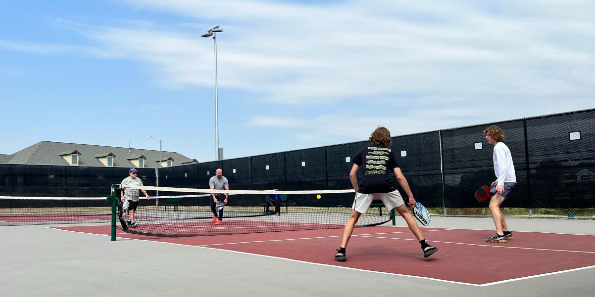 Pickleball And Paddle: Ultimate Guide