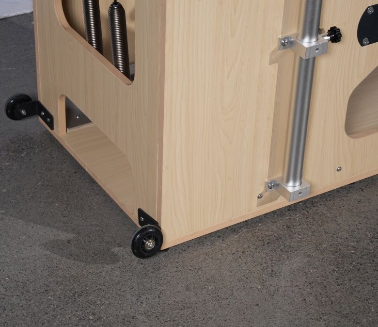 ウッドピラティスチェアマシン