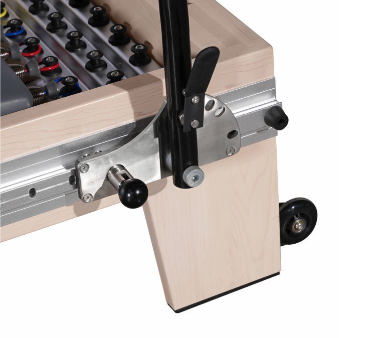 フルトラックウッドピラティスリフォーマーベッド