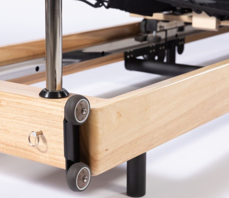 ノージョイントオーク折りたたみ式ピラティス改革者