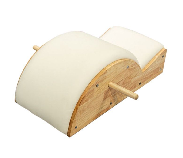 ピラティススパイン矯正器