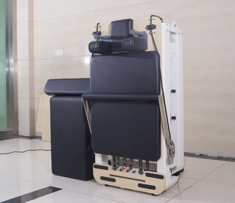 販売のための白いアルミニウム折りたたみ式ピラティス改革者