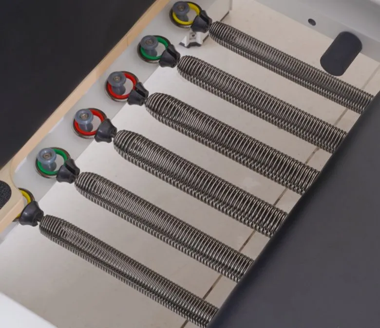 販売のための白いアルミニウム折りたたみ式ピラティス改革者