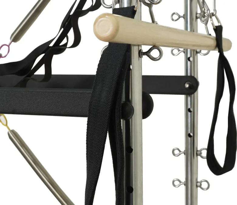 タワー付きのフルトラックアルミニウム合金ピラティスリフォーマー