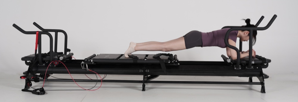 プロの大規模なプロピラティス改革装置